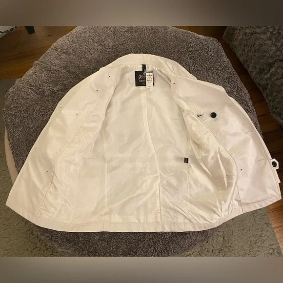 EXPRESS Women’s Trench Coat - Picture 6 of 16